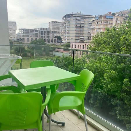 Luxury Sea View Apartaments Саранда Екстер'єр фото