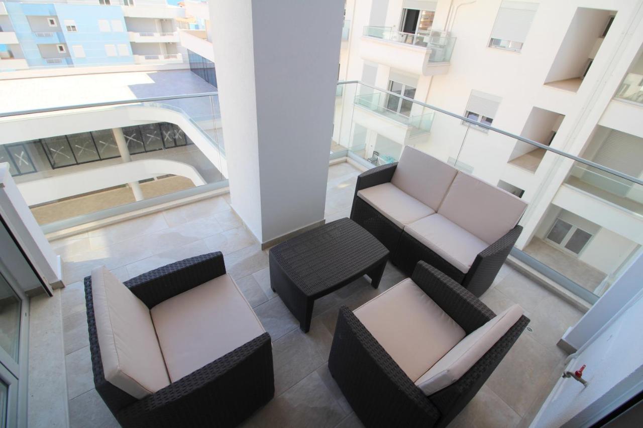 Luxury Sea View Apartaments Саранда Екстер'єр фото