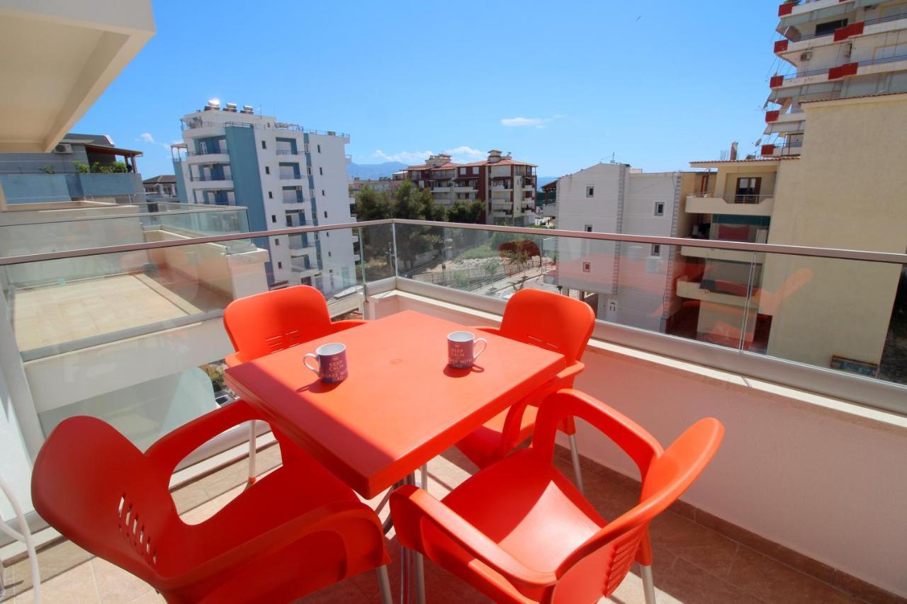 Luxury Sea View Apartaments Саранда Екстер'єр фото