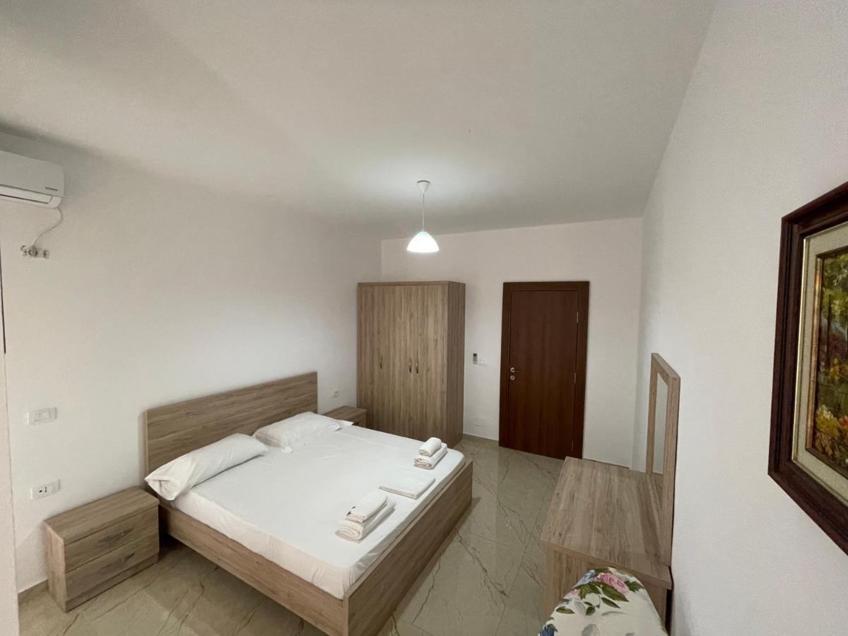 Luxury Sea View Apartaments Саранда Екстер'єр фото