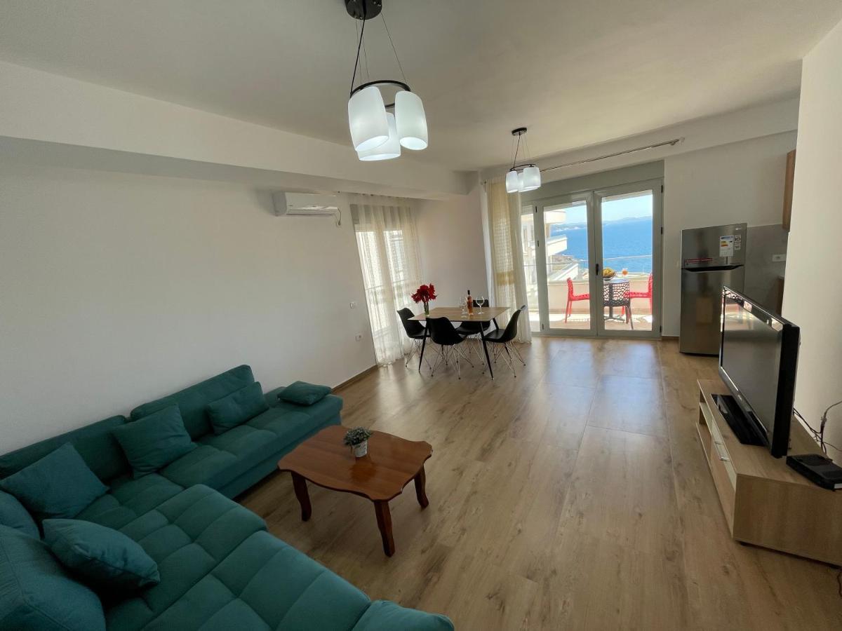 Luxury Sea View Apartaments Саранда Екстер'єр фото