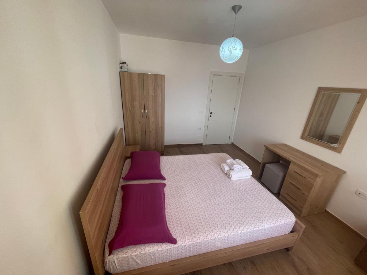 Luxury Sea View Apartaments Саранда Екстер'єр фото