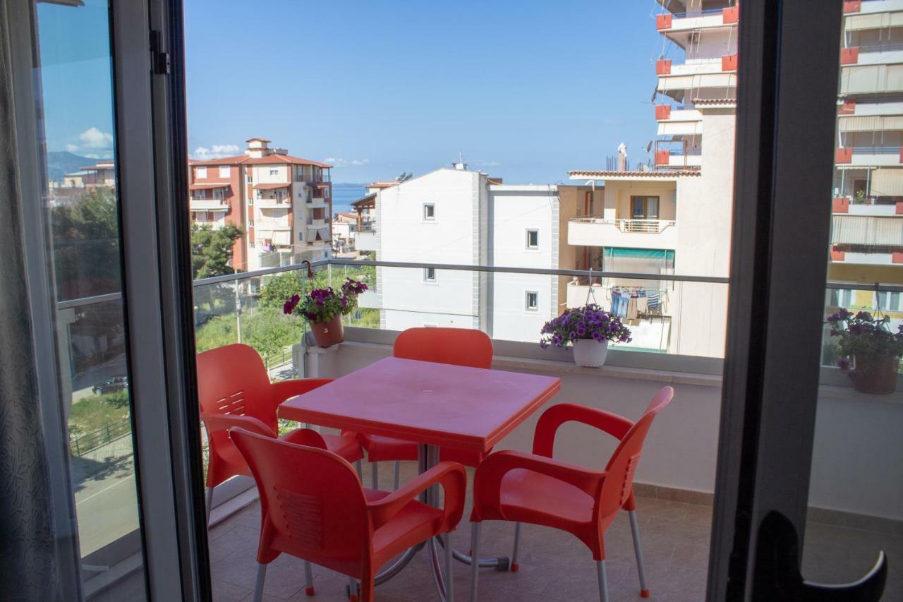 Luxury Sea View Apartaments Саранда Екстер'єр фото