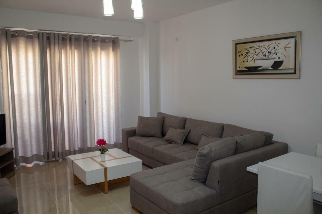 Luxury Sea View Apartaments Саранда Екстер'єр фото